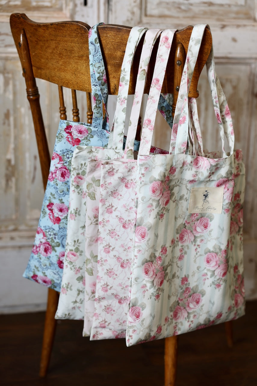 Exclusive Vintage Floral Tote -Vintage Dainty Bouquets
