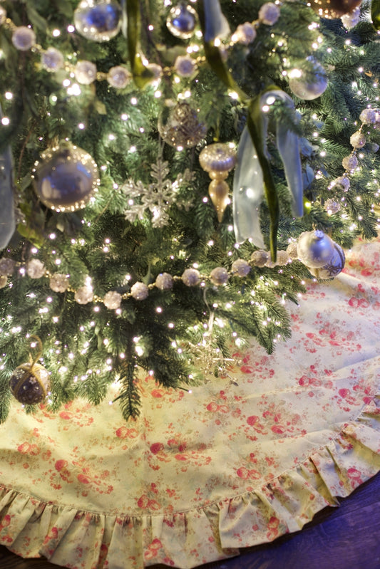SALE! Vintage French Cottage Floral Christmas Skirt